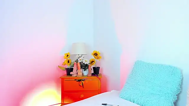 LunaMatr online show from 04/11/26, 02:52