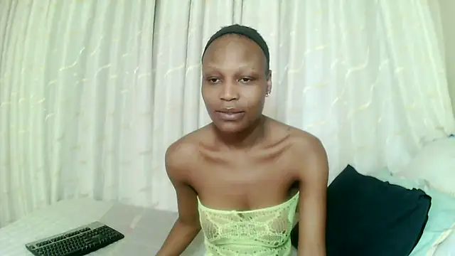 Snapshot of SexySlimMelanin7 chatting on 04/06/26, 07:59 SexySlimMelanin7 online show from 04/06/26, 07:59