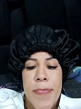 dayrubi 22 online show from 04/15/26, 10:21