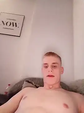 matthi898 online show from 04/10/26, 02:02