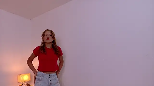 lia valmont 01 online show from 03/26/26, 06:50