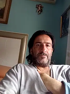 Snapshot of DanTrov79 chatting on 05/03/26, 07:57 DanTrov79 online show from 05/03/26, 07:57