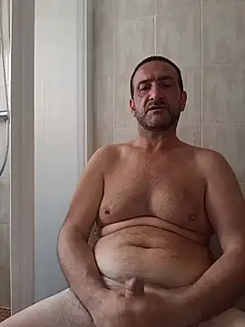 Snapshot of DanTrov79 chatting on 05/25/26, 11:31 DanTrov79 online show from 05/25/26, 11:31
