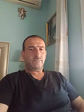 Snapshot of DanTrov79 chatting on 05/15/26, 08:34 DanTrov79 online show from 05/15/26, 08:34