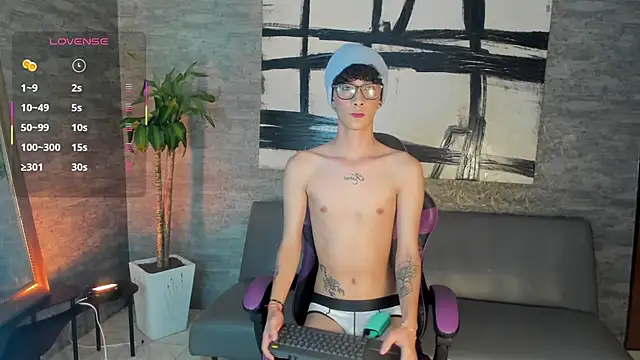 Thomzeus online show from 04/04/26, 11:50