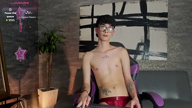 Thomzeus online show from 04/05/26, 12:12