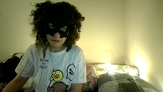 Snapshot of Kenzarissa chatting on 03/23/26, 12:44 Kenzarissa online show from 03/23/26, 12:44