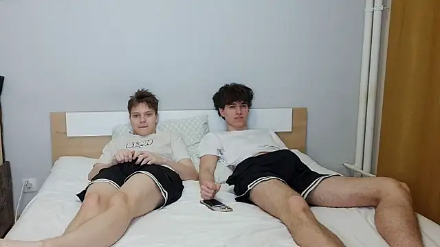 1gay1straight online show from 03/27/26, 10:11