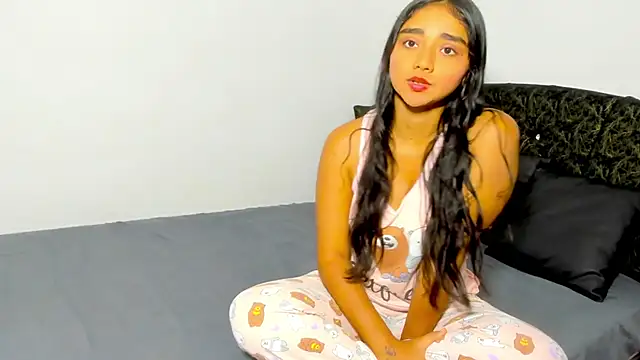 Snapshot of Girl_Hot_Party chatting on 03/25/26, 04:23 Girl Hot Party online show from 03/25/26, 04:23