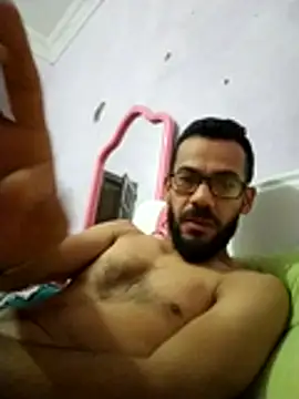 Alimohamed08 online show from 04/03/26, 01:01