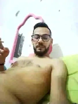 Alimohamed08 online show from 05/25/26, 12:54