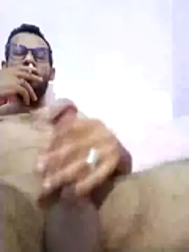 Alimohamed08 online show from 07/09/26, 12:44