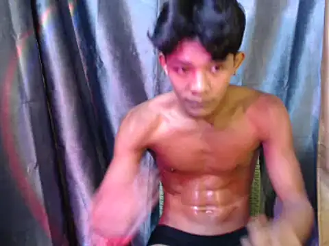 Snapshot of pinoy_lowey18 chatting on 04/19/26, 03:29 pinoy lowey18 online show from 04/19/26, 03:29