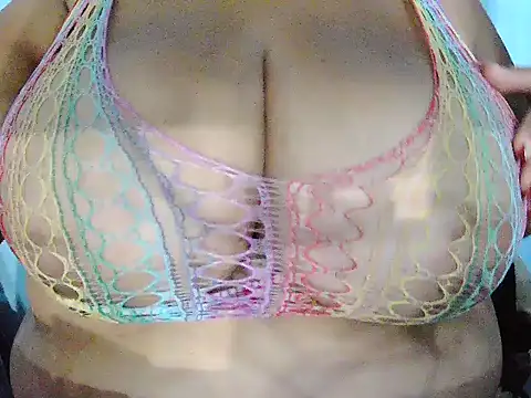 Curvy rosse online show from 04/05/26, 12:34