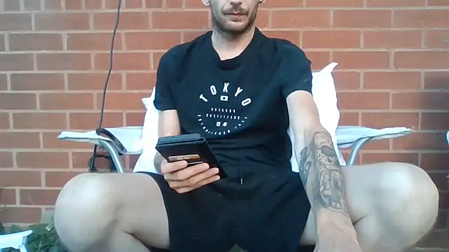 Snapshot of feetlovrr94 chatting on 05/26/26, 05:55 feetlovrr94 online show from 05/26/26, 05:55