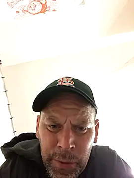 middickstroking online show from 05/09/26, 05:33