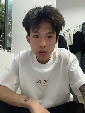 zzzzppp3 online show from 05/25/26, 11:42