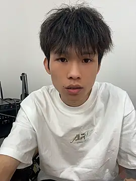 zzzzppp3 online show from 05/28/26, 11:05