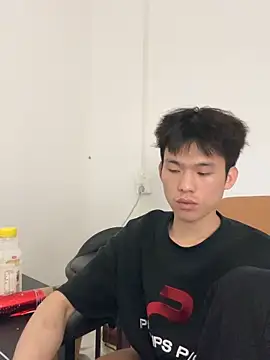 zzzzppp3 online show from 04/06/26, 02:51