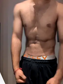 handsome-hunky online show from 03/24/26, 03:45