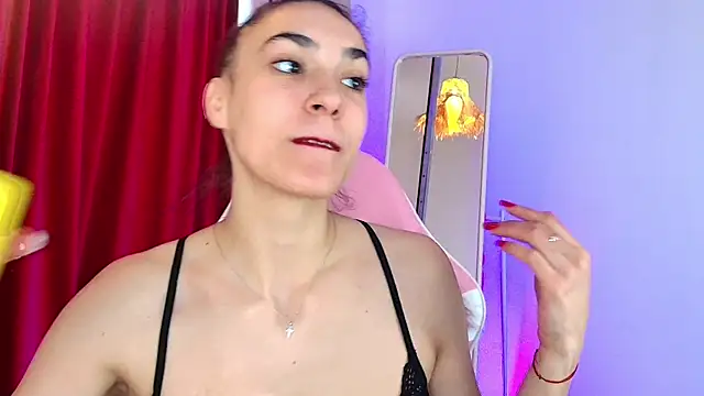 Snapshot of SlimTemptation chatting on 03/26/26, 05:50 SlimTemptation online show from 03/26/26, 05:50