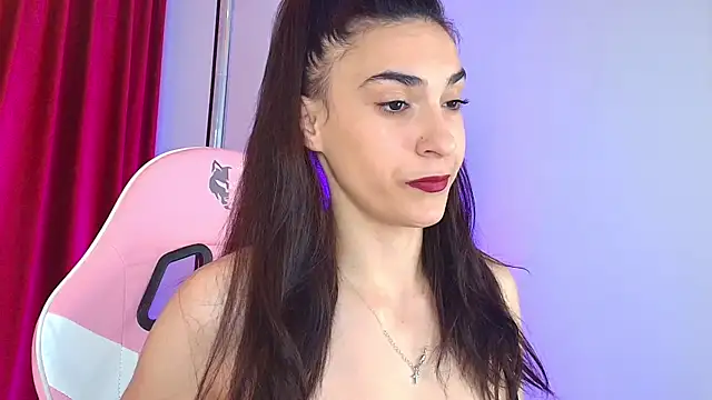 Snapshot of SlimTemptation chatting on 03/31/26, 04:03 SlimTemptation online show from 03/31/26, 04:03