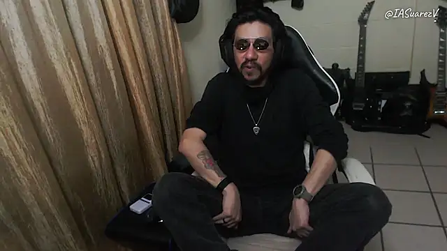 Snapshot of IASuarezV chatting on 04/26/26, 06:32 IASuarezV online show from 04/26/26, 06:32