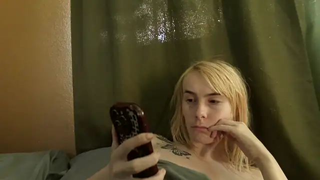 allysssabennet online show from 03/25/26, 12:33