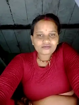 Shivani09900 online show from 06/17/26, 09:03