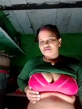 Shivani09900 online show from 06/30/26, 07:58
