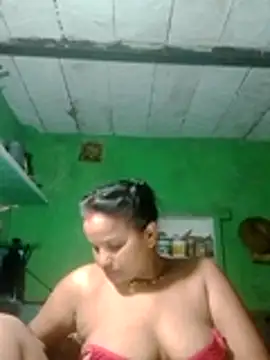 Shivani09900 online show from 07/09/26, 09:03