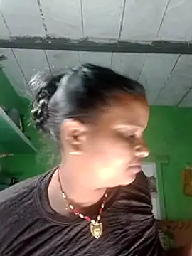 Shivani09900 online show from 07/14/26, 07:42