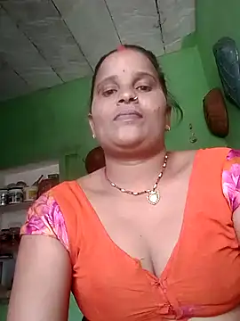 Shivani09900 online show from 06/05/26, 05:23