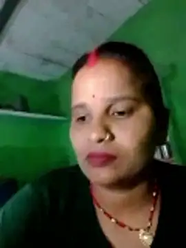 Shivani09900 online show from 06/10/26, 07:37