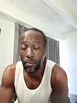 Snapshot of KingBlackStallion chatting on 04/13/26, 12:09 KingBlackStallion online show from 04/13/26, 12:09