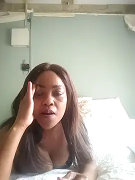 Snapshot of Sweet_Doll2 chatting on 03/25/26, 07:30 Sweet Doll2 online show from 03/25/26, 07:30