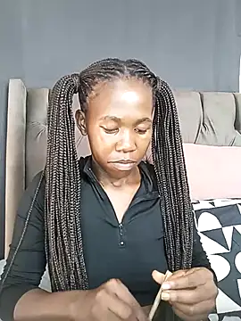 Snapshot of Cybil_Hearts chatting on 04/11/26, 08:07 Cybil Hearts online show from 04/11/26, 08:07