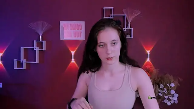 nami glow online show from 03/30/26, 10:50