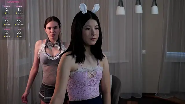 Snapshot of RosanneLaliberty chatting on 03/25/26, 03:17 RosanneLaliberty online show from 03/25/26, 03:17