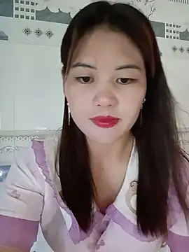 Snapshot of meg_06 chatting on 07/05/26, 06:20 meg 06 online show from 07/05/26, 06:20