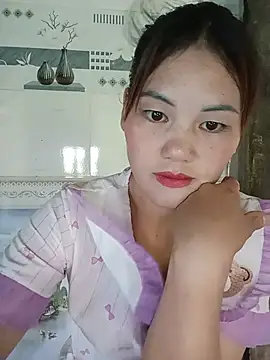 Snapshot of meg_06 chatting on 06/07/26, 01:22 meg 06 online show from 06/07/26, 01:22