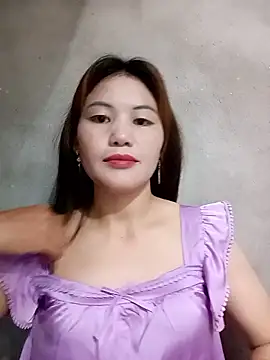 Snapshot of meg_06 chatting on 06/05/26, 09:26 meg 06 online show from 06/05/26, 09:26