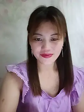 Snapshot of meg_06 chatting on 05/31/26, 02:34 meg 06 online show from 05/31/26, 02:34