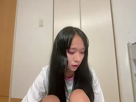 Snapshot of kana1199 chatting on 06/10/26, 12:06 kana1199 online show from 06/10/26, 12:06