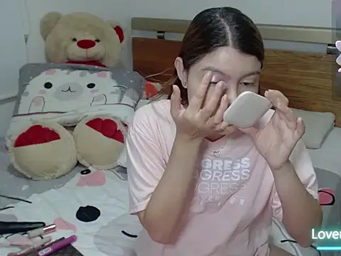 honey-blossom online show from 03/30/26, 09:22