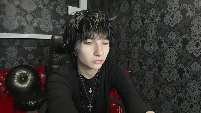 Snapshot of AdonBev chatting on 06/11/26, 05:15 AdonBev online show from 06/11/26, 05:15
