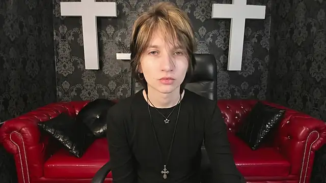 Snapshot of AdonBev chatting on 04/09/26, 05:09 AdonBev online show from 04/09/26, 05:09