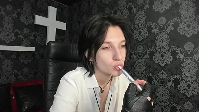 AdonBev online show from 05/08/26, 05:11