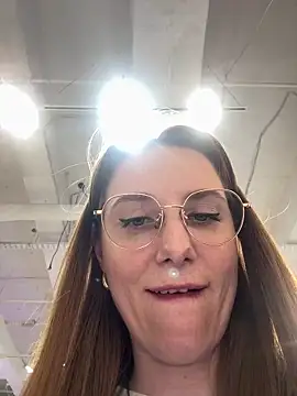 Snapshot of FReyja_44 chatting on 03/31/26, 12:18 FReyja 44 online show from 03/31/26, 12:18