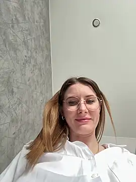 Snapshot of FReyja_44 chatting on 04/10/26, 06:20 FReyja 44 online show from 04/10/26, 06:20